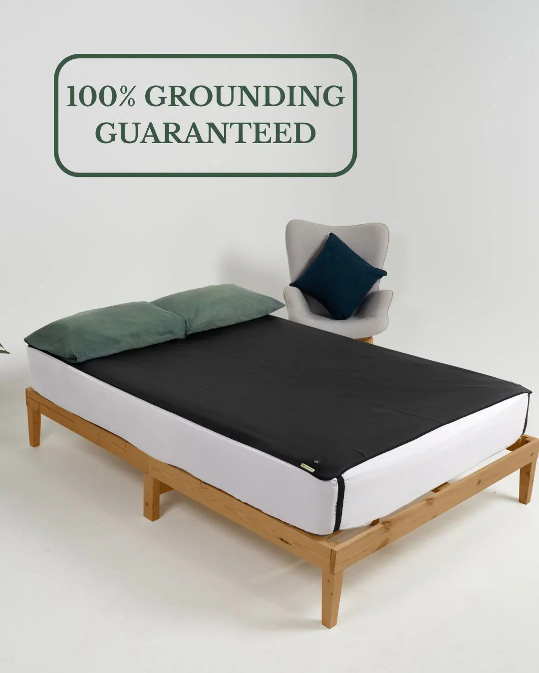 Zaphrosia's  Grounding Leather Mattress